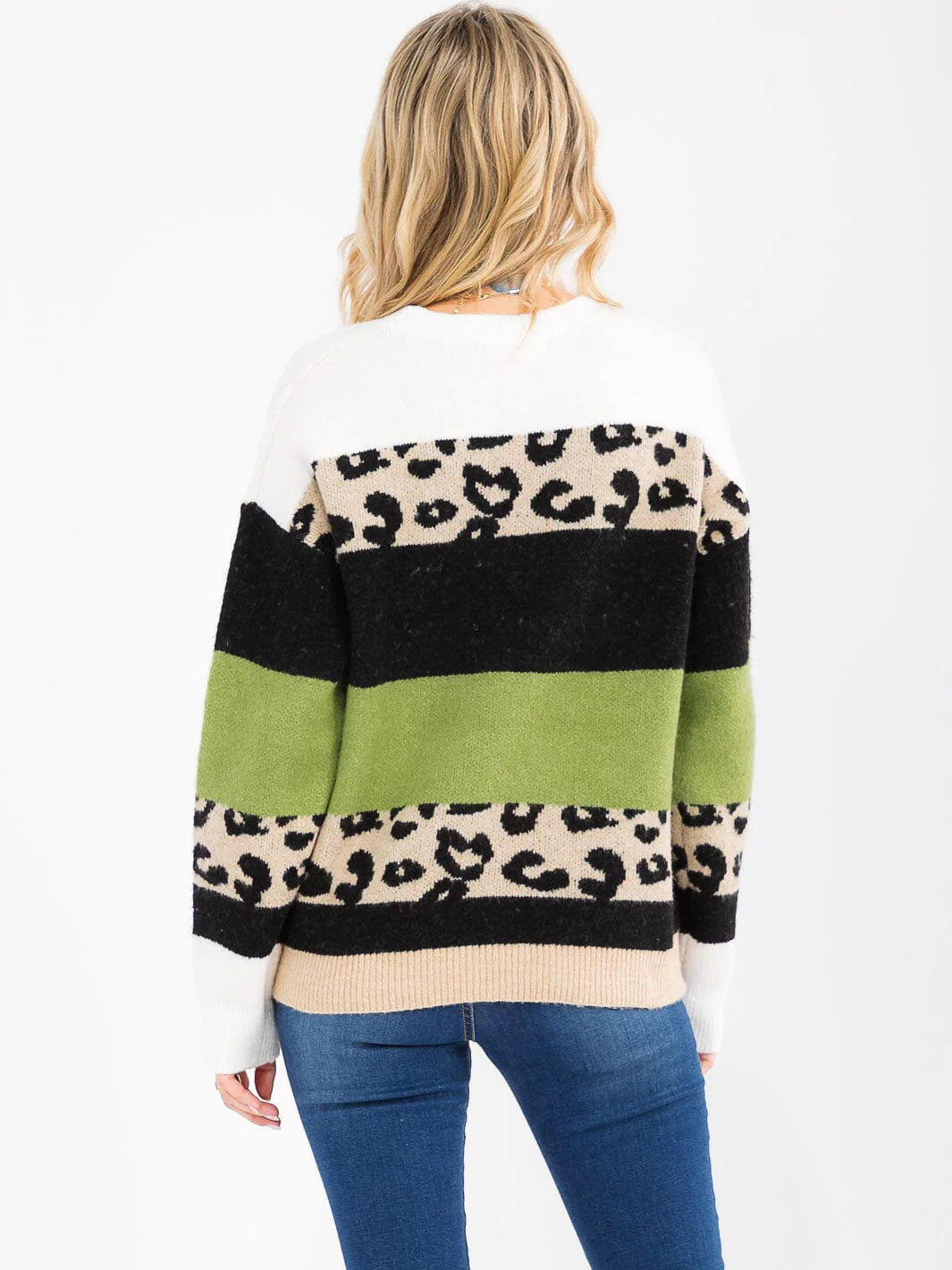 WOMEN'S LONG SLEEVE COLORBLOCK ANIMAL PRINT PULLOVER SWEATER